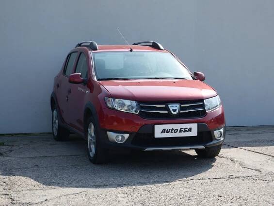 Dacia Sandero, 2013 - celkový pohled