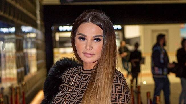 Kdo je Zuzana Plačková? Playmate, dvojnice Paris Hilton i hvězda hříšné show!
