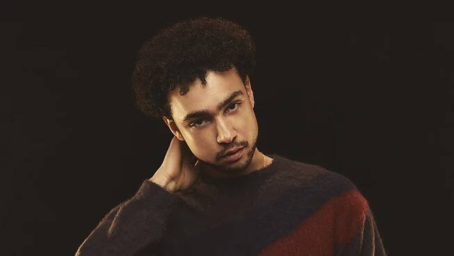Archie Madekwe Talks ‘Lurker,’ Fame, and Acting Breakthrough