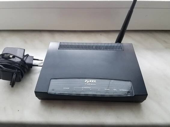 ZyXEL WiFi router/modem