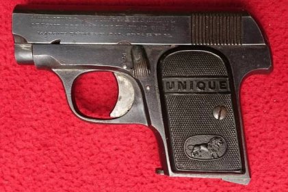 Pistole Unique ráže 6,35 mm Br. - Sběratelské zbraně