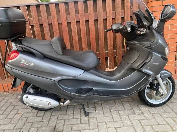 Piaggio X9 125 Evolution