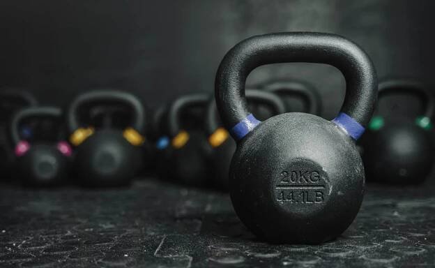 Jak Získat Dokonalé Břicho s Kettlebellem: 7 Tajemství Úspěchu!