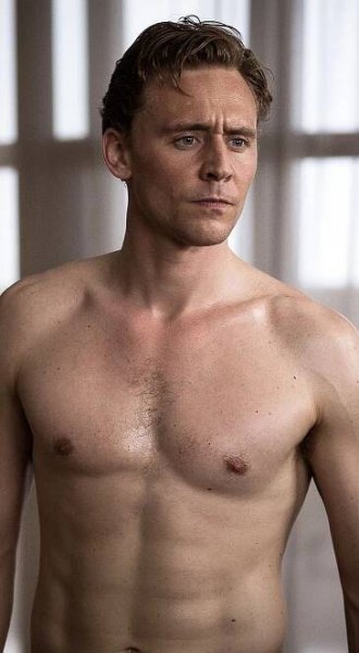 Tom hiddleston shirtless, Tom hiddleston, Tom hiddleton