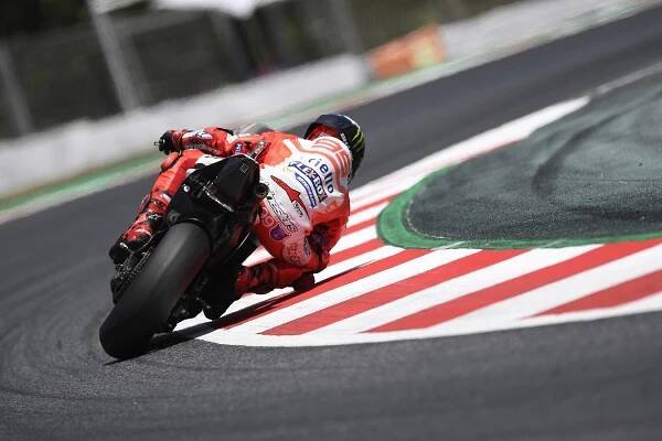 Kvalifikace MotoGP Barcelona -výbuch Yamahy a vítězný Dani Pedrosa - MOTOHOUSE