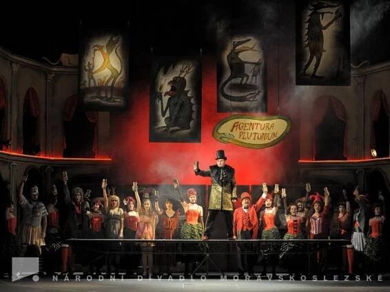 ORFEUS V PODSVĚTÍ | Opera | Národní divadlo moravskoslezské