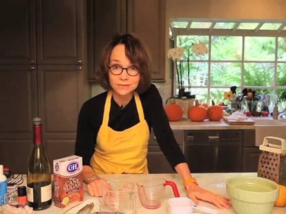 Thanksgiving by Jessica Harper, The Crabby Cook - video Dailymotion