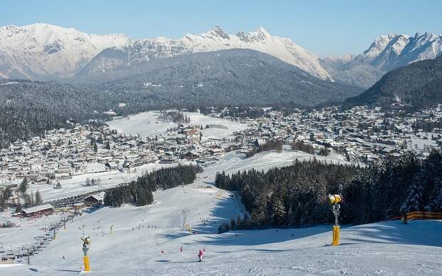 chalet_seefeld_maerchenblick_leutasch_ferienhaus_ferienwohnung_urlaub_luxuschalet_luxushaus_olympiaregion_tirol_bergchalet_urlaub_skipiste_piste_skifahren_snowboarden_skigebiet_03.jpg