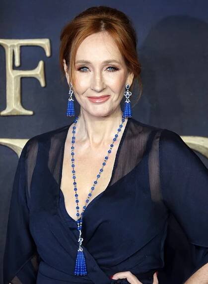 Joanne Rowling, obecně známá jako J.K. Rowling