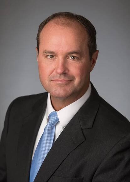 Mike Jones' business portrait