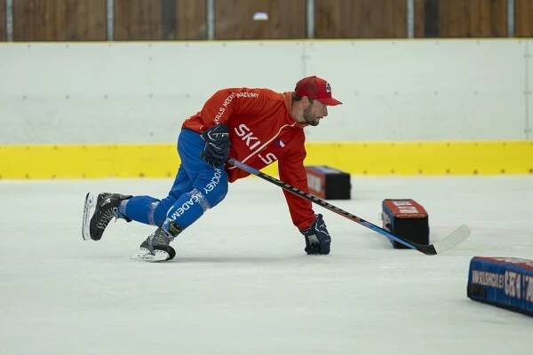 Letní kempy 2025 v Mělníku - Hokejová škola | SKILLS HOCKEY | Tomáš Hadrava