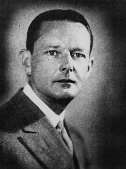 Soubor:Edward Bernard Raczynski 1932.jpg