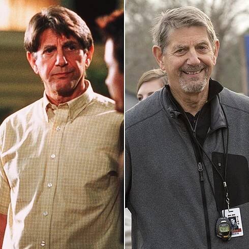 Peter Coyote (Reverend Sullivan)