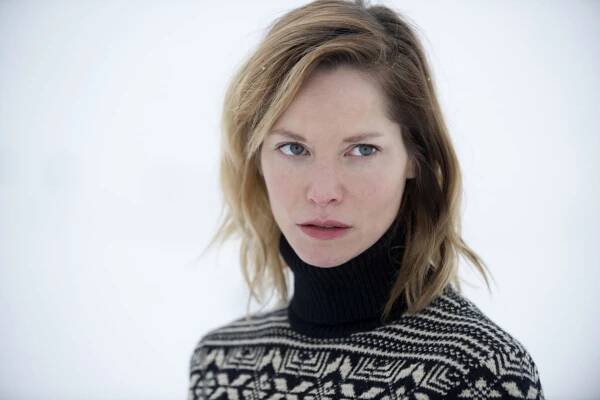Natalie Yelburton (Sienna Guillory)