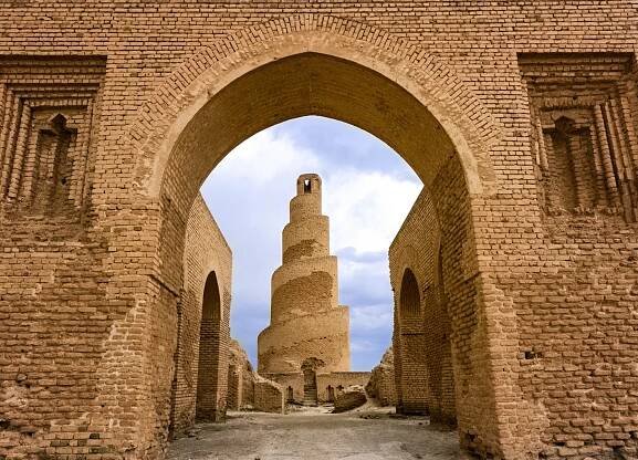 Soubor:ملوية ابي دلف.jpg – Wikipedie