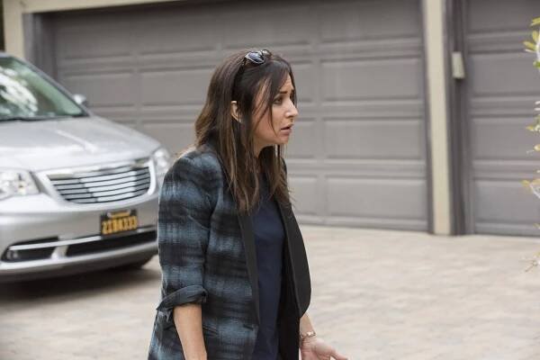 Bude líp - Scary Fun - Z filmu - Pamela Adlon