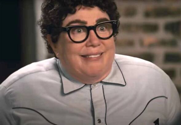 SNL's Julia Sweeney on revisiting controversial Pat character: Art is 'the best way to work through stuff'