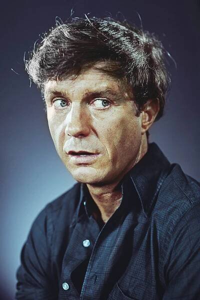Cliff Robertson