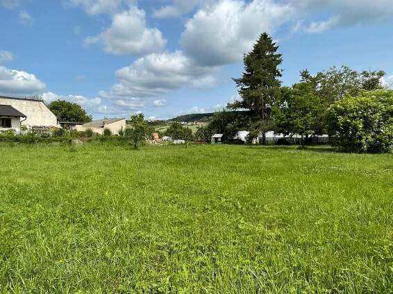Stavební pozemek Kovalovice, CP 2348 m2 | Correct Real Estate