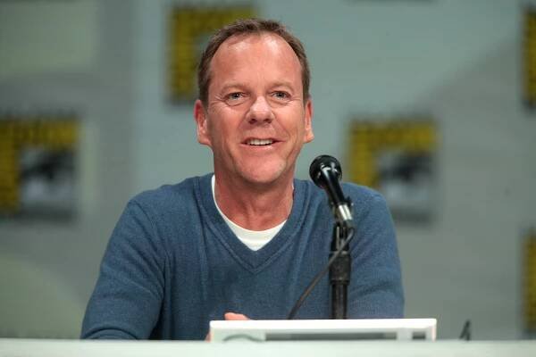 Soubor:Kiefer Sutherland SDCC 2014.jpg