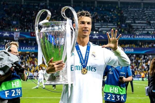 Liga mistrů, Evropská liga a ještě jedna: UEFA chystá novou soutěž!