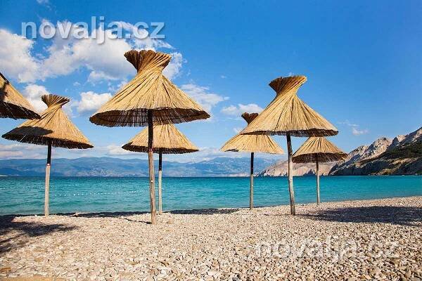 Pláž Baška - Vela plaža, Krk, Chorvatsko
