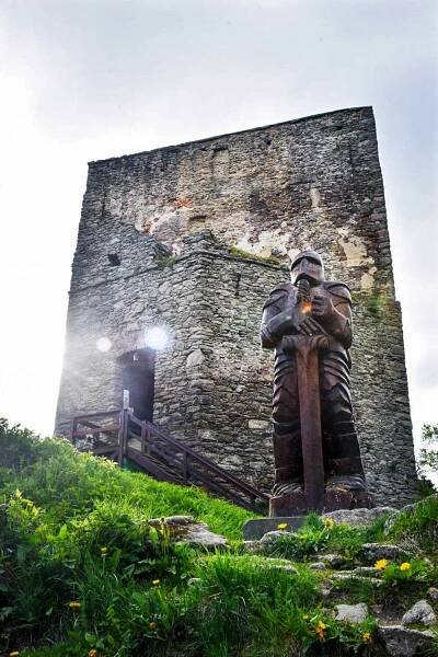 Romantická zřícenina Vítkův Hrádek - Přední Výtoň, Šumava a Lipno | Regiontourist.cz