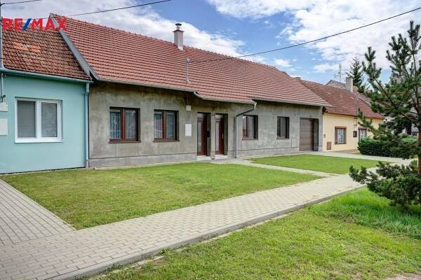 Prodej rodinného domu, 180 m2, Přibice