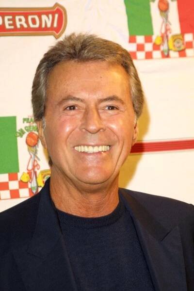 Herec a zpěvák James Darren v roce 2002