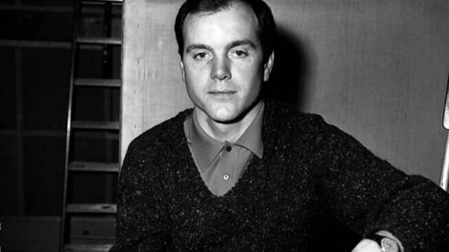Zemřel britský herec Kenneth Cope.