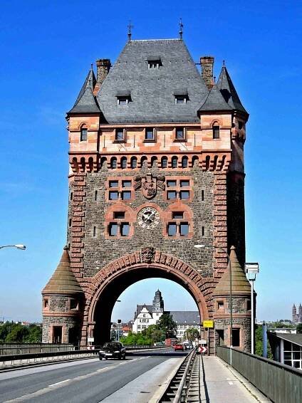 German Landmarks | Whizzed Net