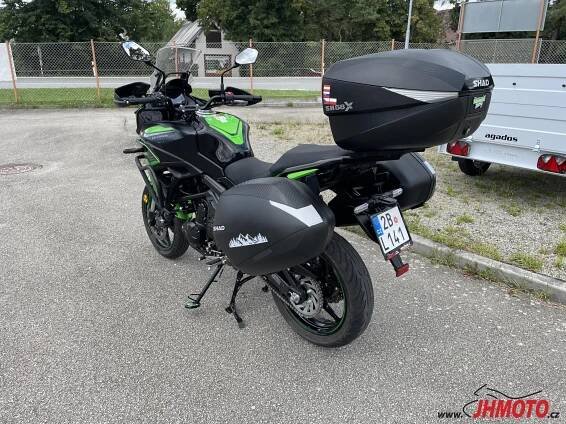 Kawasaki Versys 650 2023 nové v ČR,serviska,1.majitel, 3kufry (2023), 169.999 Kč