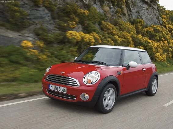 Ojetý Mini Cooper je nejlepší auto pro milenku. A není drahé