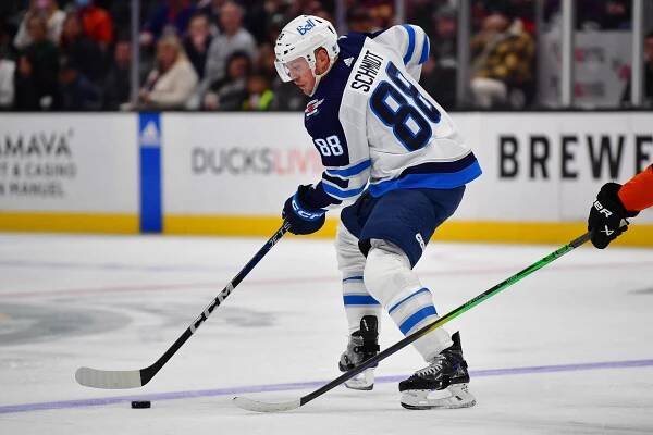 NHL: Winnipeg Jets at Anaheim Ducks