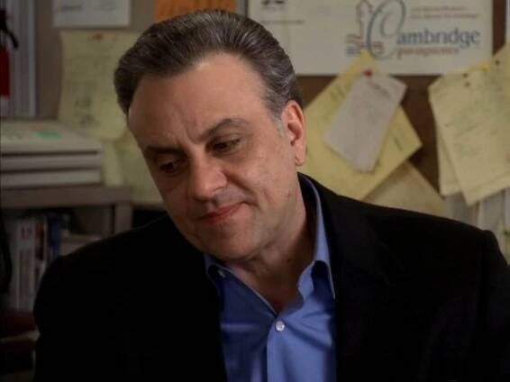 Vincent Curatola in Rodina Sopránů (1999)