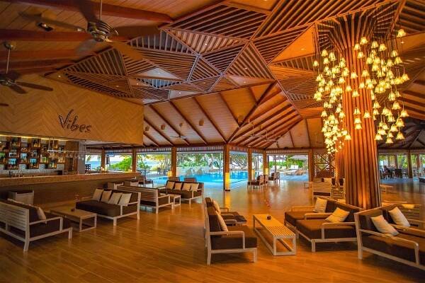 Lily Beach Resort & Spa (Maledivy) | Pobytové zájezdy na Maledivy