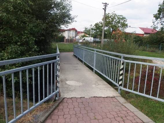Soubor:Bělkovice-Lašťany, lávka.jpg
