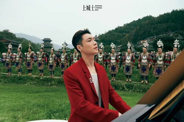 Qeelin teams up with Shang Cheng Shi for tribute to Dong People