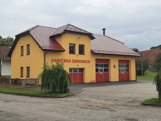 Naše hasičárna - SDH Slatiny 