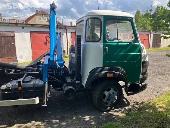 Avia a75 turbo hakovy nosic kontejneru s hydraulickou rukou - 2
