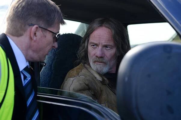 Na jezeře - The Dark Creator - Z filmu - Peter Mullan