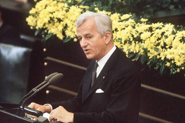 Richard von Weizsäcker: Der Bundespräsident hielt 1985 eine historische Rede Weltkriegsende.