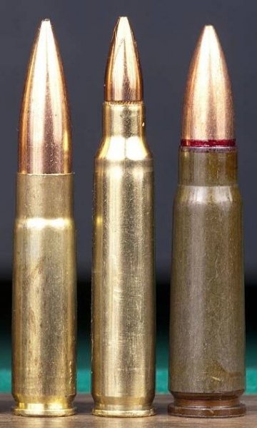 Srovnání velikosti náboje ráže 300 AAC Blackout