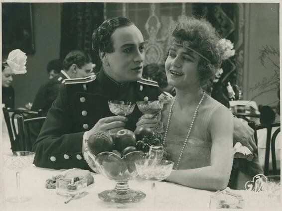 Gösta Ekman, Violet Molitor - Gyurkovicsarna - Z filmu