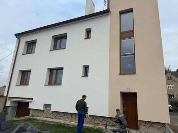 Roofman - Střechy a stavby na klíč| Rekonstrukce RD Trnávka , střecha vč izolace a zateplení fasády_dotace