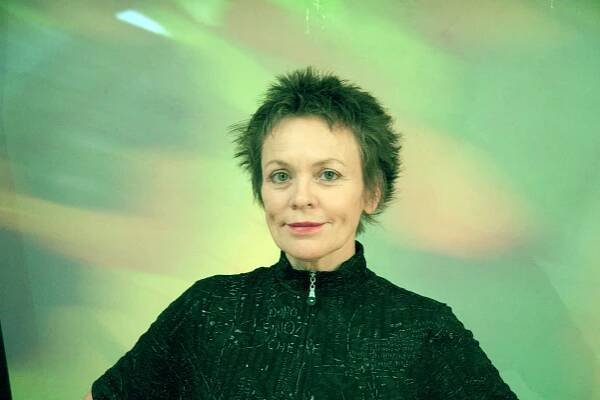 Laurie Anderson, Joshua Oppenheimer to Serve On Jury Venice Film Fest