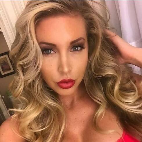 Samantha Saint 2