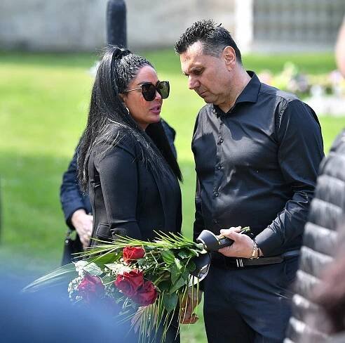 Marie Růžičková po pohřbu Petra Klímy: Takhle tlustá nejsem! Novináře nařkla z Photoshopu - Expres.cz
