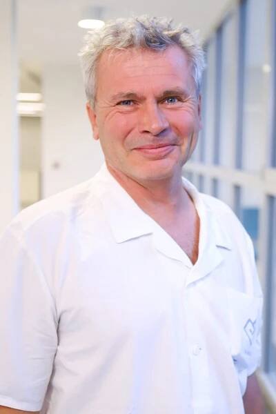 Klinika dětské a dospělé ortopedie a traumatologie 2. LF UK a FN Motol ...