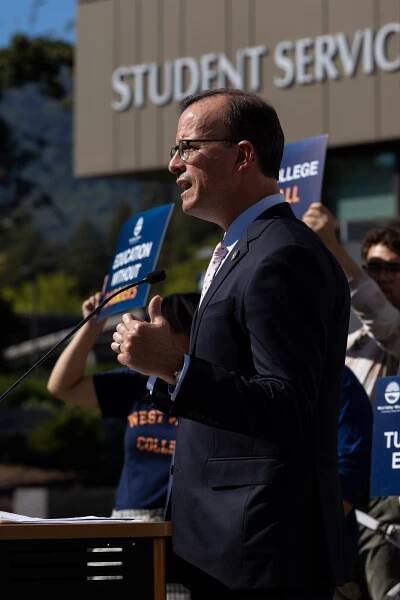 Photo Gallery | Official Website - Assemblymember Marc Berman Representing the 23rd California Assembly District